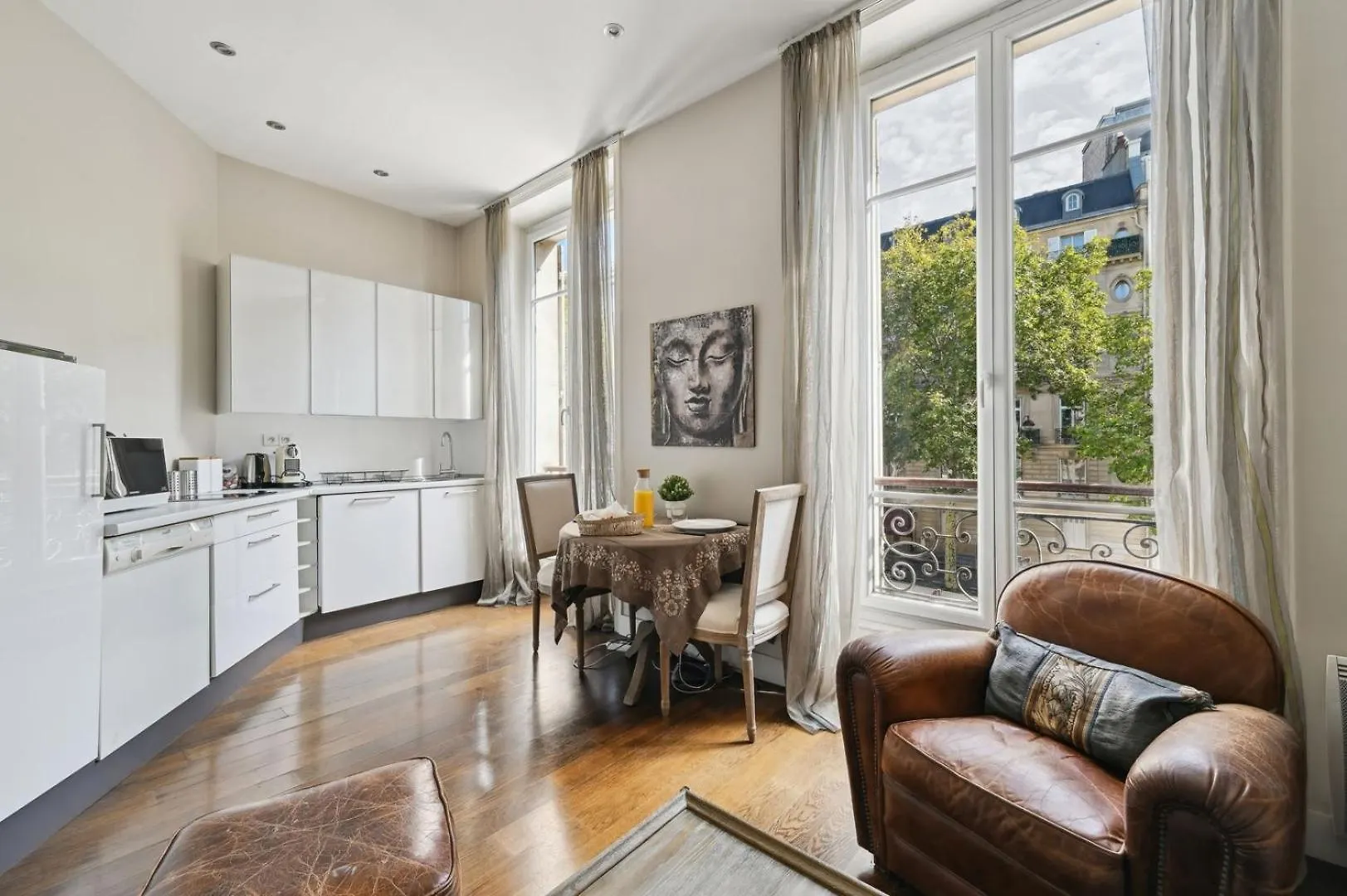 Bnbnook - Stylish 1Br - Heart Of Golden Triangle Paris